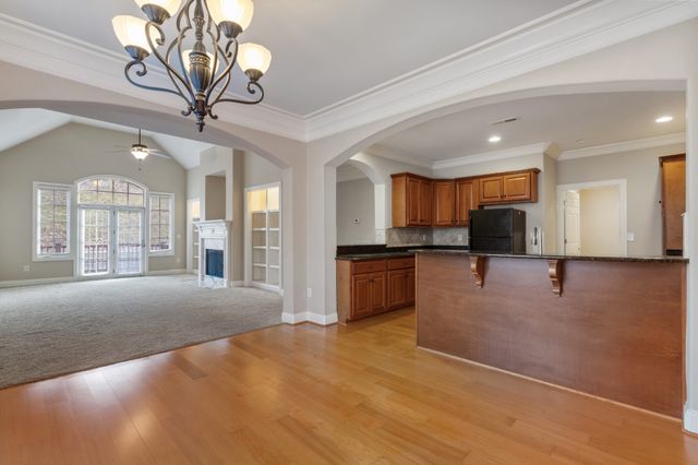 635 Nickolas Dr, Lebanon, TN 37087