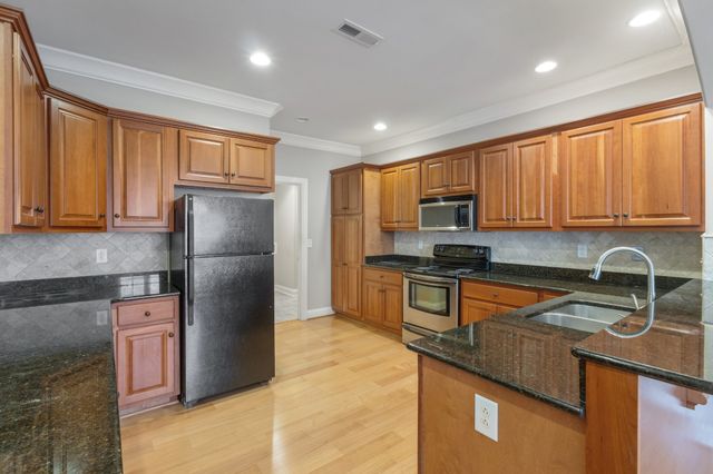 635 Nickolas Dr, Lebanon, TN 37087