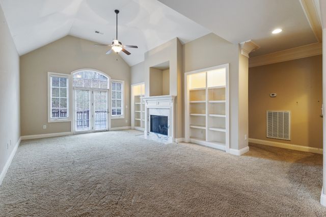 635 Nickolas Dr, Lebanon, TN 37087