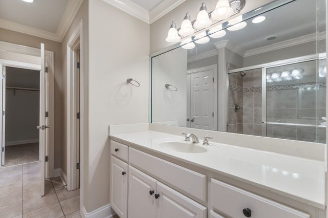 635 Nickolas Dr, Lebanon, TN 37087