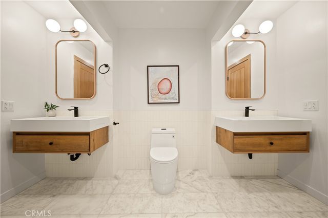 3947 Sumac Drive, Sherman Oaks, CA 91403