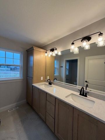 N58 W25990 Autumn WAY, Lisbon, WI 53089