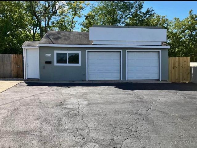 8993 Pippin Road, Colerain Twp, OH 45251