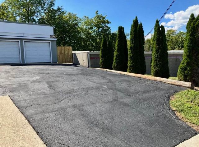 8993 Pippin Road, Colerain Twp, OH 45251