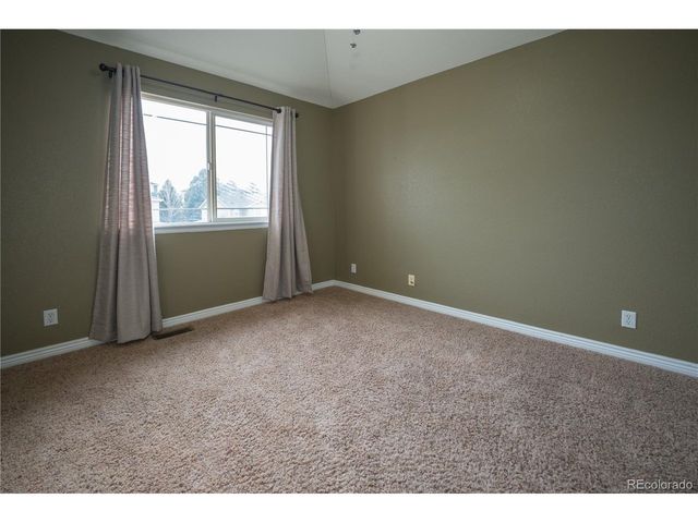 6917 Serena Dr, Castle Pines, CO 80108