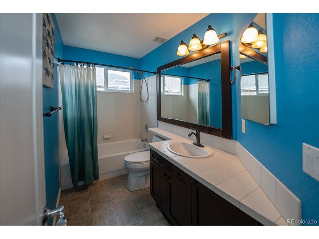 6917 Serena Dr, Castle Pines, CO 80108