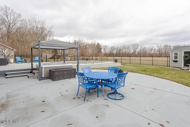 123 Rivers Edge Lane, Upper Sandusky, OH 43351