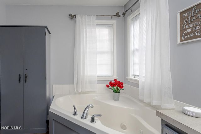 123 Rivers Edge Lane, Upper Sandusky, OH 43351