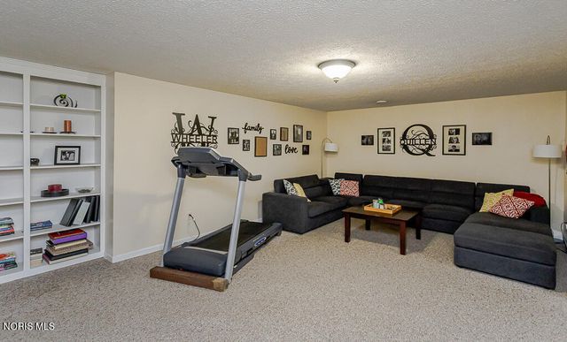 123 Rivers Edge Lane, Upper Sandusky, OH 43351