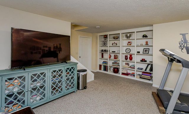 123 Rivers Edge Lane, Upper Sandusky, OH 43351