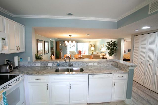 106 WILD PALM DRIVE 106, Bradenton, FL 34210