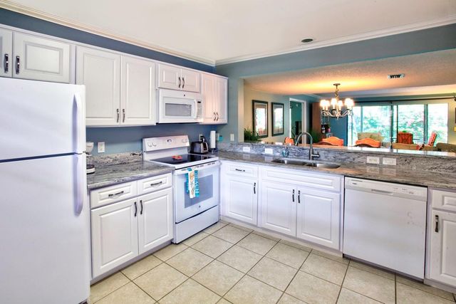 106 WILD PALM DRIVE 106, Bradenton, FL 34210