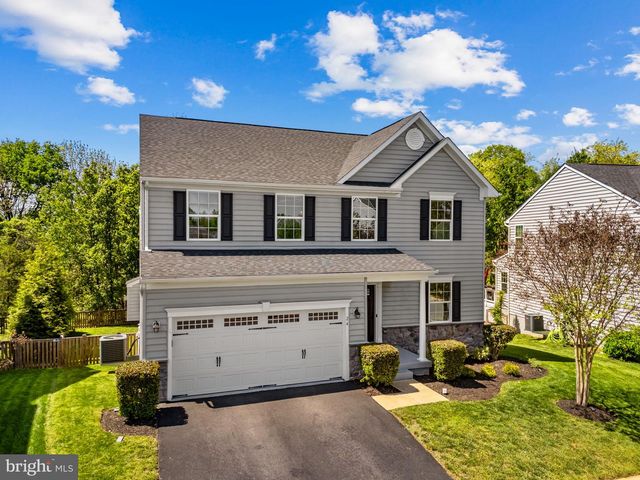 24 EISENTOWN DR, Lovettsville, VA 20180