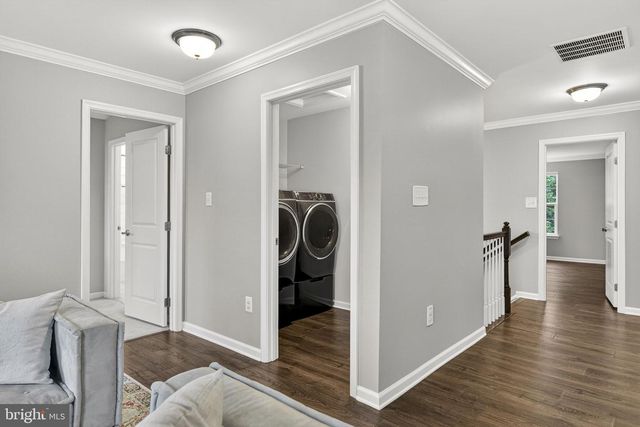 24 EISENTOWN DR, Lovettsville, VA 20180