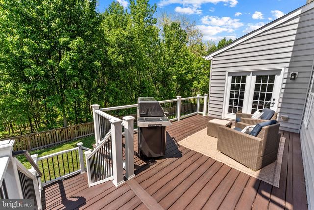 24 EISENTOWN DR, Lovettsville, VA 20180