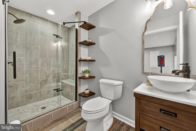 24 EISENTOWN DR, Lovettsville, VA 20180