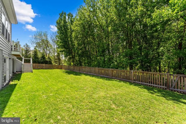 24 EISENTOWN DR, Lovettsville, VA 20180