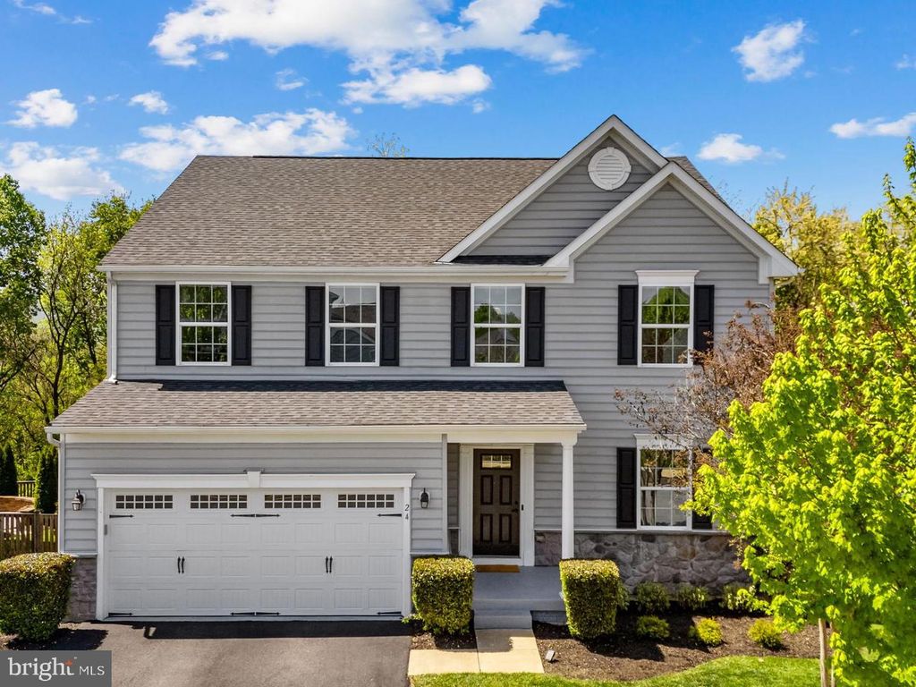 24 EISENTOWN DR, Lovettsville, VA 20180