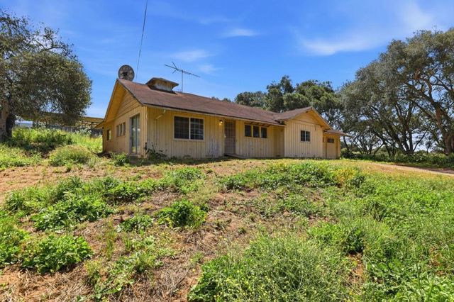 1443 Elkhorn Road, Royal Oaks, CA 95076