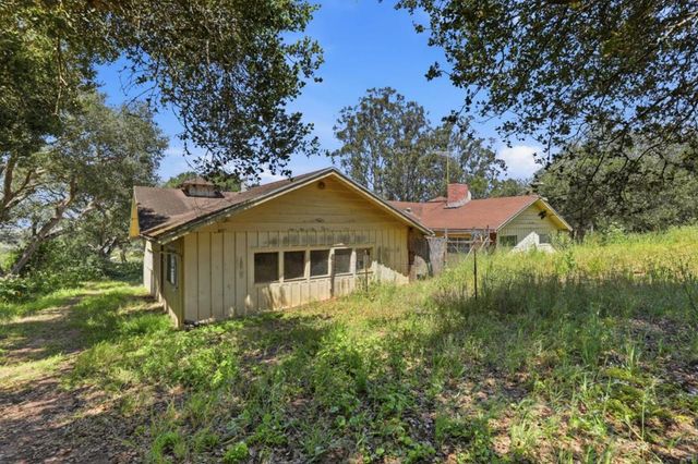 1443 Elkhorn Road, Royal Oaks, CA 95076