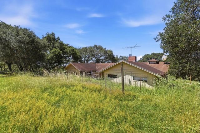 1443 Elkhorn Road, Royal Oaks, CA 95076