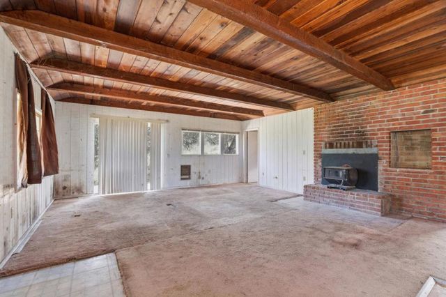 1443 Elkhorn Road, Royal Oaks, CA 95076