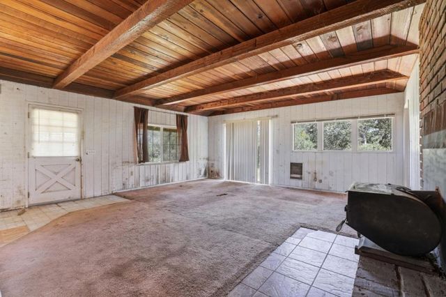 1443 Elkhorn Road, Royal Oaks, CA 95076