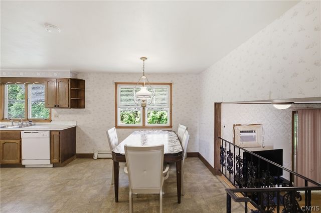 217 Ludden Pkwy, Geddes, NY 13219