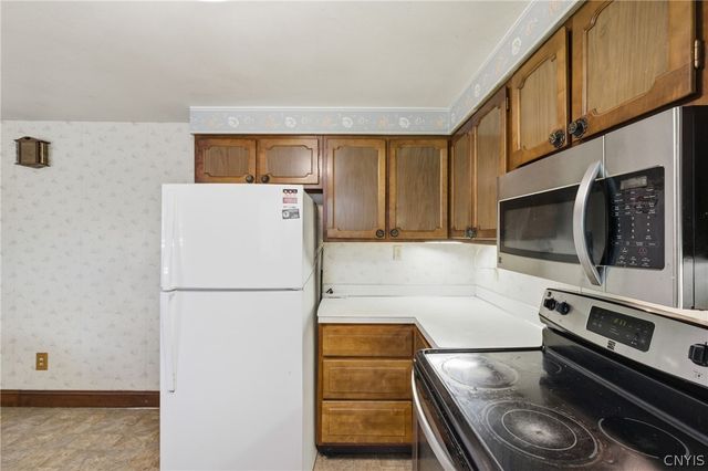 217 Ludden Pkwy, Geddes, NY 13219