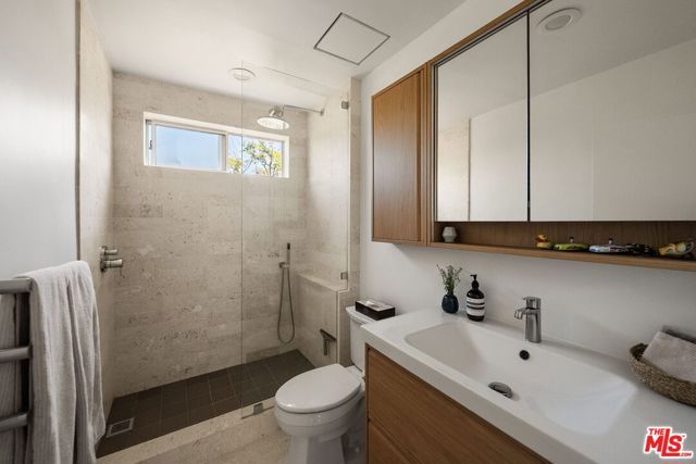 832 Euclid Street 209, Santa Monica, CA 90403