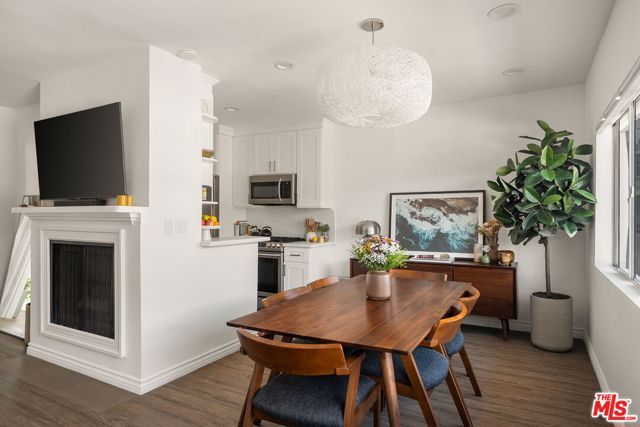 832 Euclid Street 209, Santa Monica, CA 90403