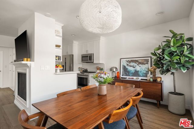 832 Euclid Street 209, Santa Monica, CA 90403