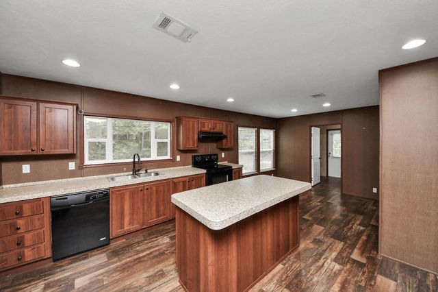 24698 Country Oaks Boulevard, Montgomery, TX 77316