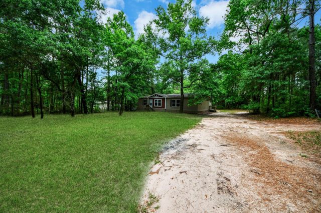 24698 Country Oaks Boulevard, Montgomery, TX 77316