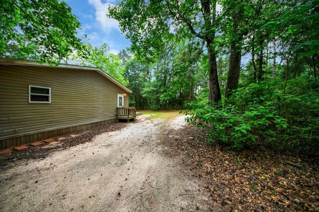 24698 Country Oaks Boulevard, Montgomery, TX 77316