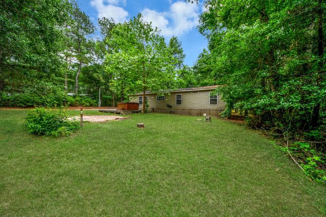 24698 Country Oaks Boulevard, Montgomery, TX 77316