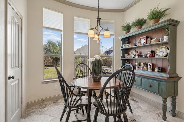 586 Bordeaux Drive, Rockwall, TX 75087