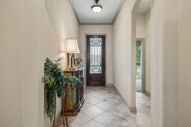 586 Bordeaux Drive, Rockwall, TX 75087