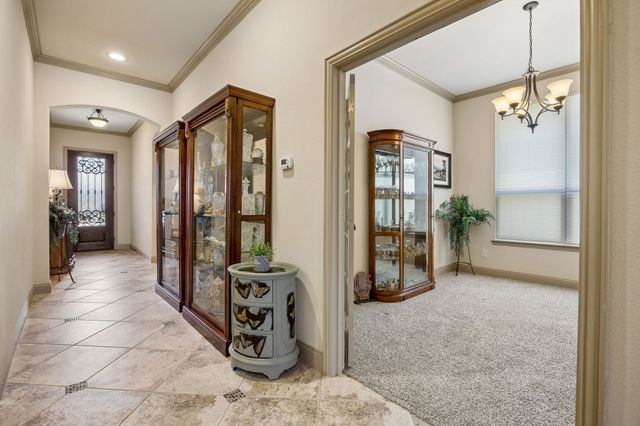 586 Bordeaux Drive, Rockwall, TX 75087