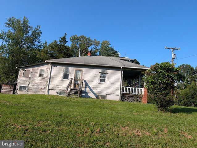 316 GREENBANK RD, Fredericksburg, VA 22406