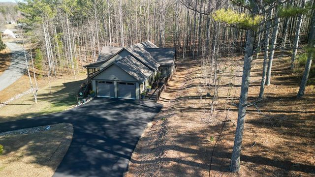 105 Loftis Mountain Road, Blairsville, GA 30512