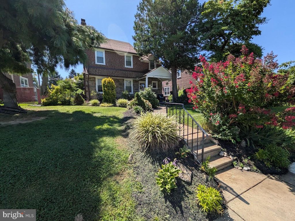 1510 E CARDEZA ST, PHILADELPHIA, PA 19150 — exterior