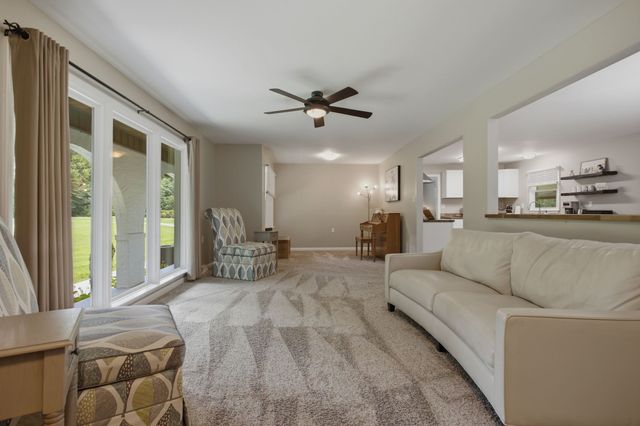 1878 Trace Creek Rd, Hohenwald, TN 38462