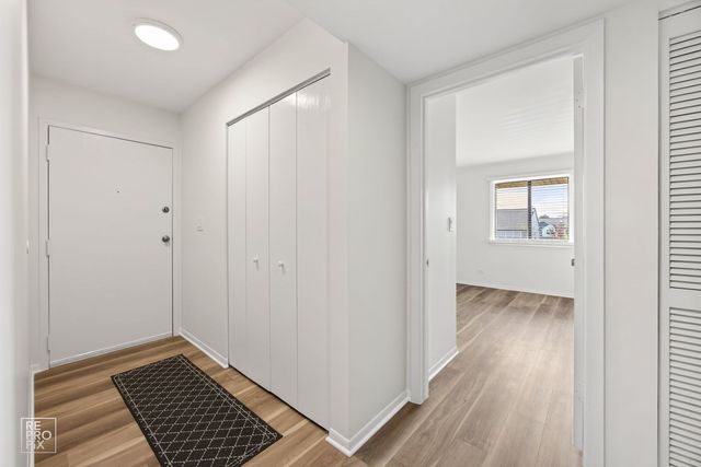 210 E Fountainview Lane 3A, Lombard, IL 60148