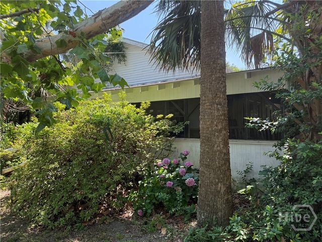 1606 2nd Avenue, Tybee Island, GA 31328