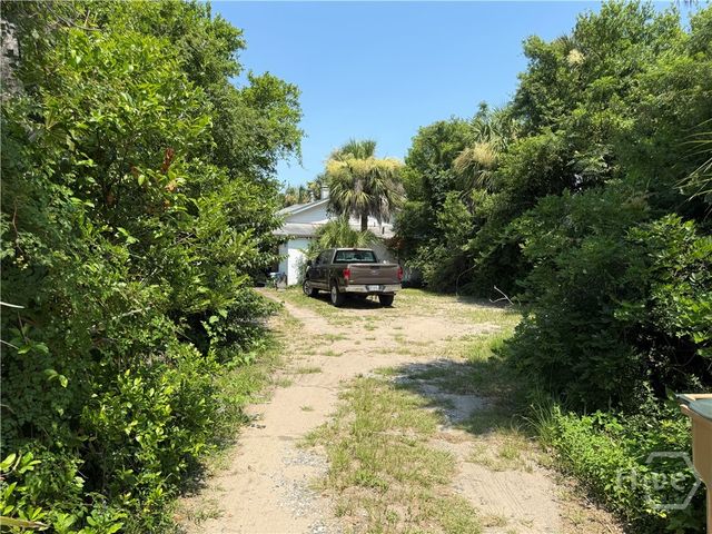 1606 2nd Avenue, Tybee Island, GA 31328