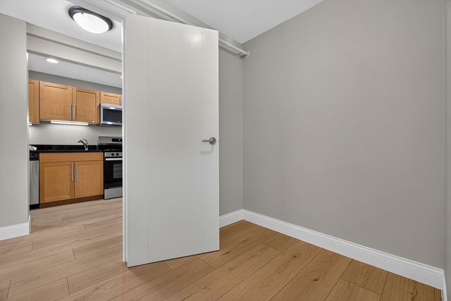 1600 Beacon St 904, Brookline, MA 02446