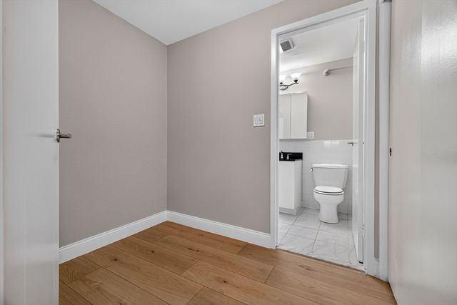1600 Beacon St 904, Brookline, MA 02446