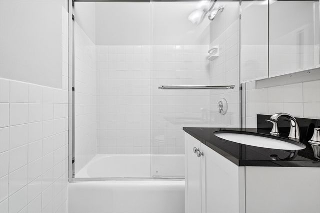 1600 Beacon St 904, Brookline, MA 02446