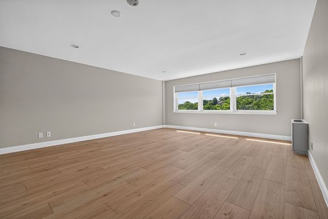 1600 Beacon St 904, Brookline, MA 02446